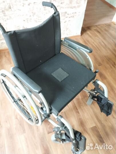 Коляска инвалидная