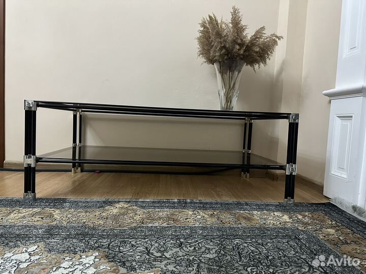 Стол стеклянный