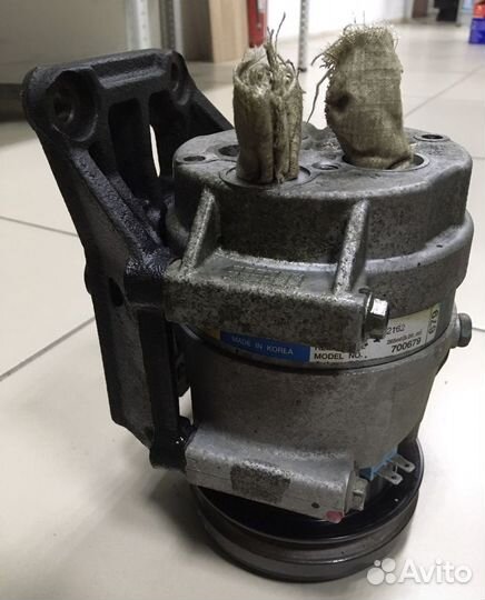 Компрессор кондиционера Daewoo Nexia 700679 оригин