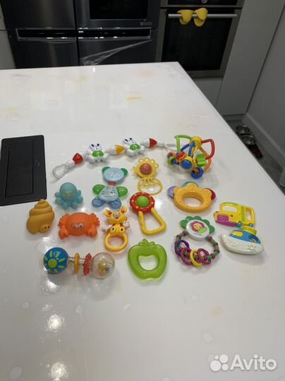 Игрушки погремушки