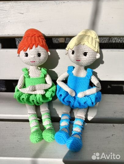 Вязаная кукла - балерина ручной работы