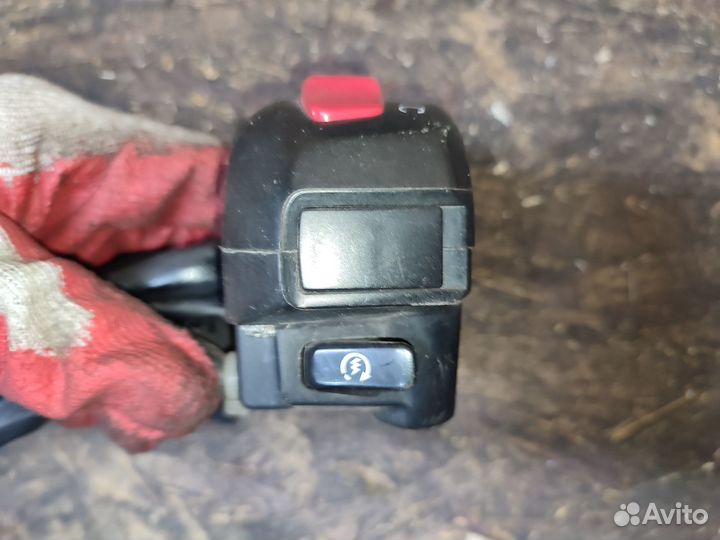 Gsx1300 99-07 пульт правый