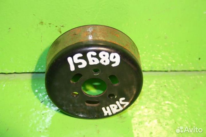 Шкив помпы nissan cube HR15-DE