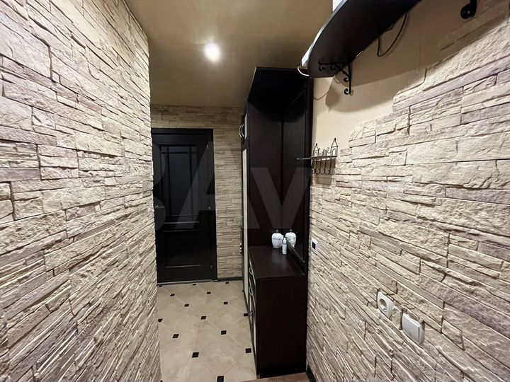 2-к. квартира, 40 м², 1/5 эт.