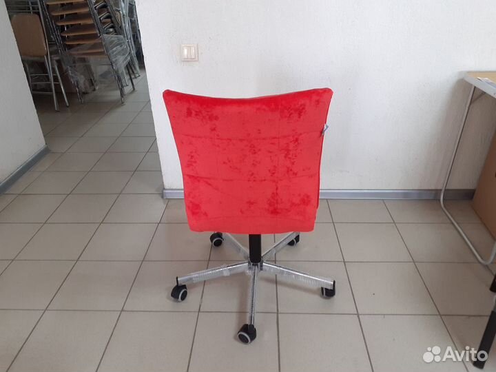 Компьютерное кресло