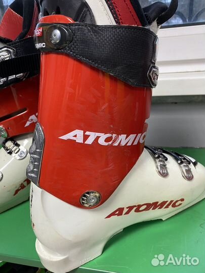 Горнолыжные ботинки Atomic 27.5 130