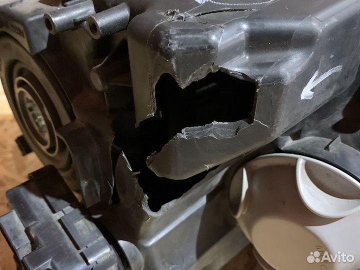 Фара левая Nissan X-Trall 2018