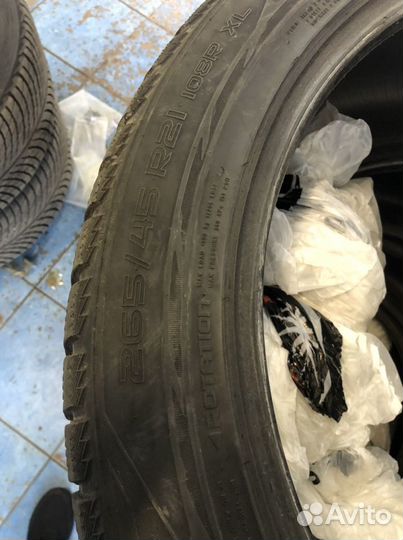 Nokian Tyres Hakkapeliitta 2 265/45 R21 108R