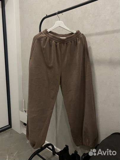 Спортивный костюм женский