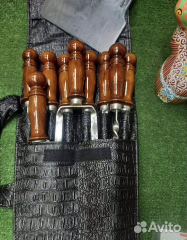 Шампypa в кожаном чехле