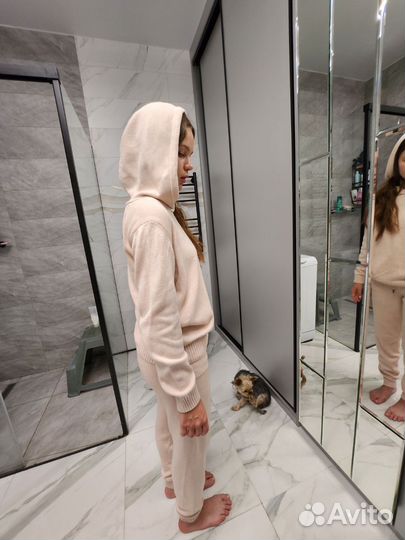 Вязаный костюм