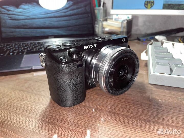 Фотоаппарат Sony NEX 7 SEL16F28