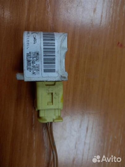 Датчик Airbag honda Jazz GD5