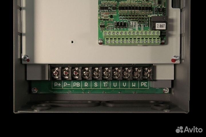 Частотный преобразователь ESQ-760 5.5/7.5 кВт 220В