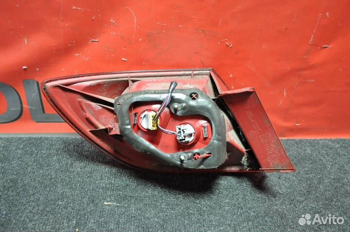 Фонарь задний правый mazda 3 BK