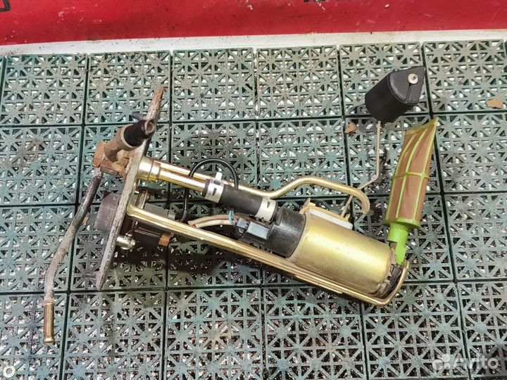 Топливный насос Toyota Raum I 1.5 5E-FE