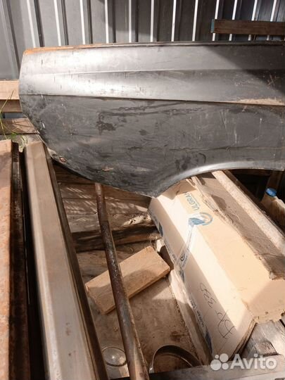 Крыло заднее правое Москвич 412