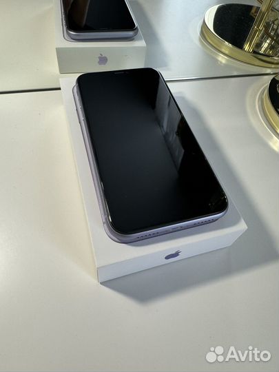 iPhone 11, 128 ГБ