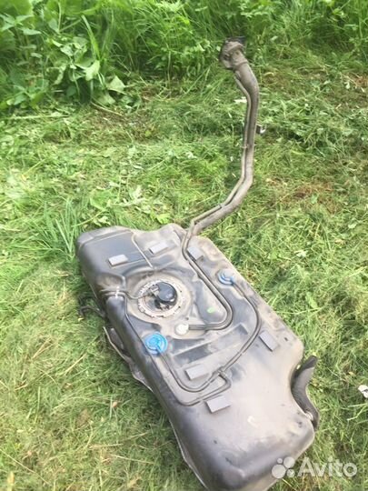 Топливный бак лада веста св