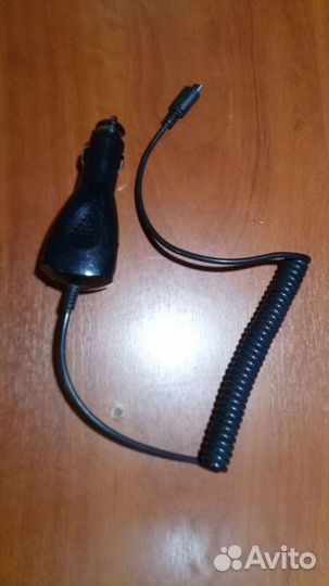 Автомобильная зарядка