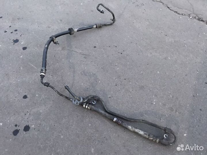 Напорная маслянная магистраль Порше Панамера 970