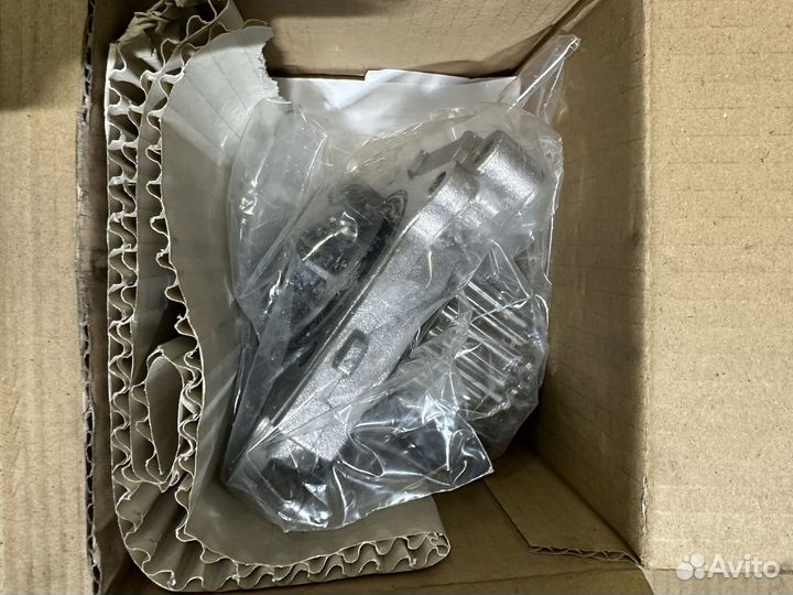 Насос системы охлаждения