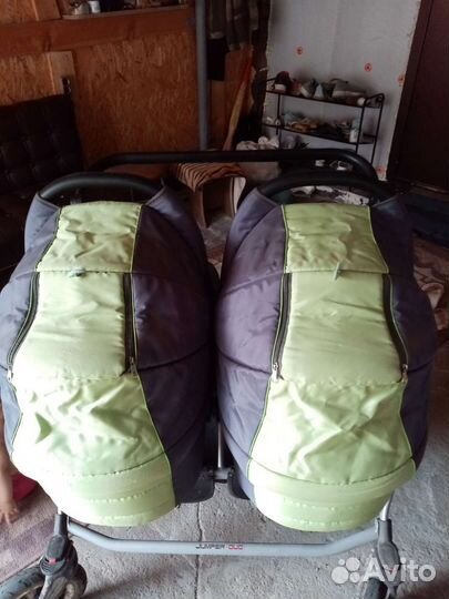 Коляска для двойни