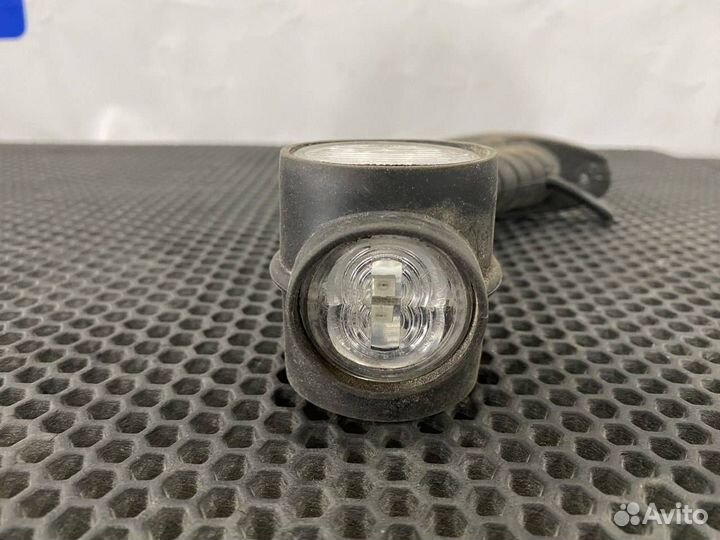 Повторитель Volvo FH4 313304044