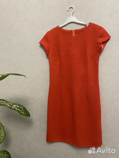 Платье женское 44 46