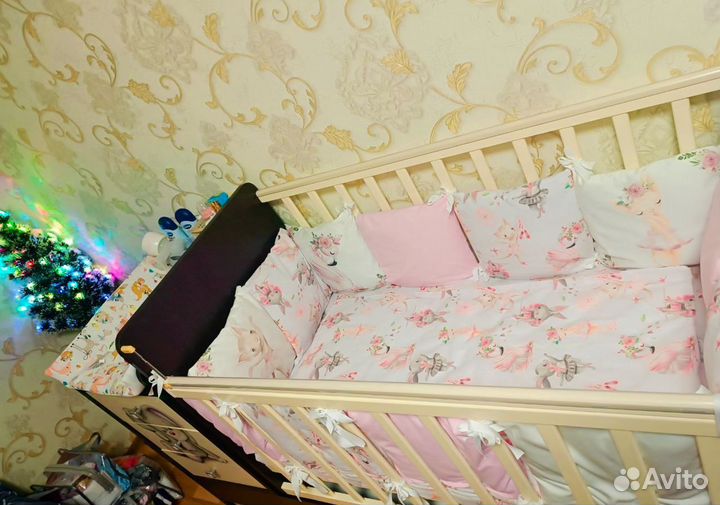 Продам-Детская кроватка с маятником трансформер