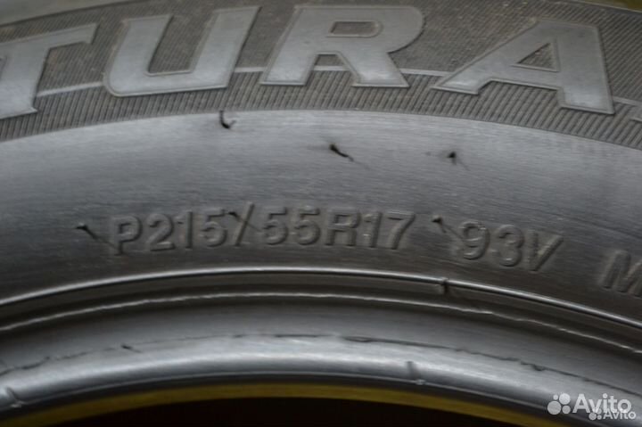 Bridgestone Turanza EL400 215/55 R17