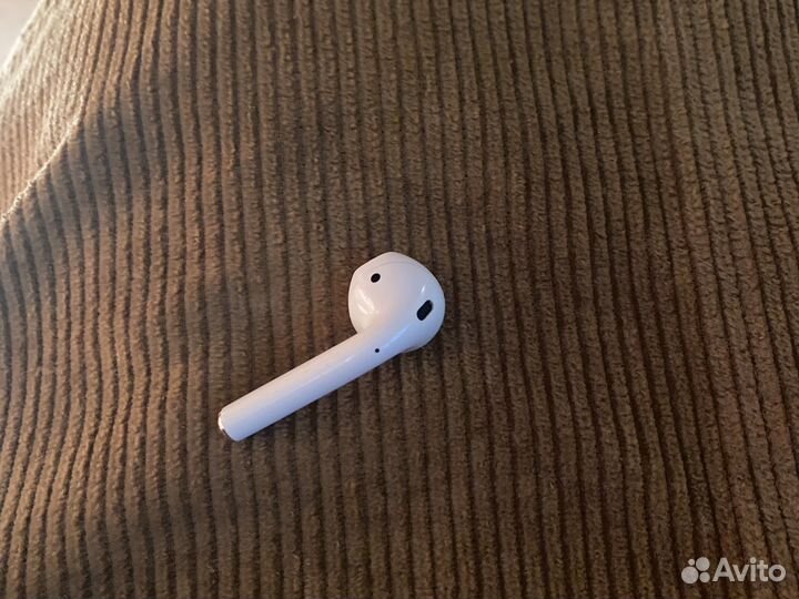 Airpods 1 наушник левый