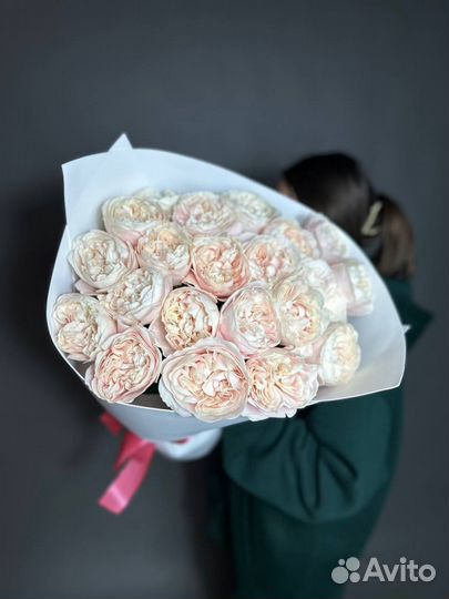 Пионовидные розы