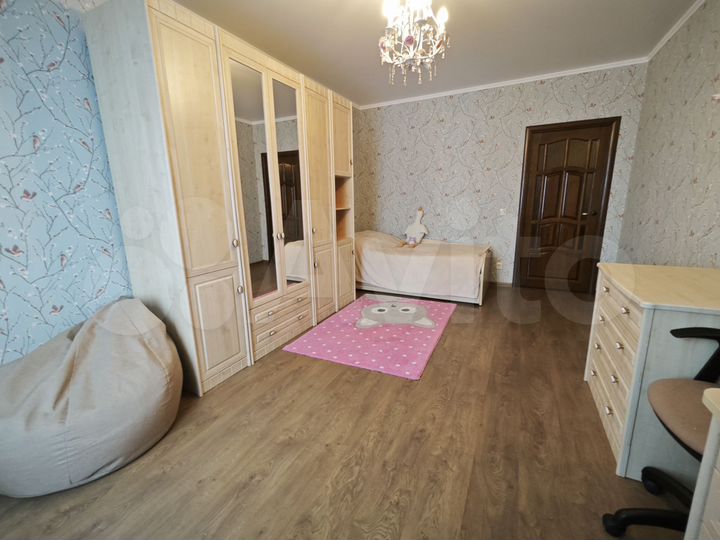 3-к. квартира, 93,4 м², 10/20 эт.