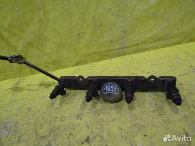 Топливная рампа Honda Fit 01-08г 47891