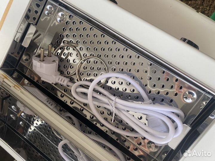 Сухожаровой шкаф