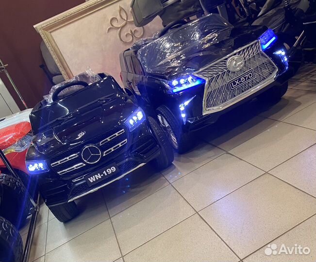 Детский электромобиль новый