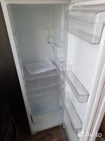 Холодильник Саратов (на запчасти )
