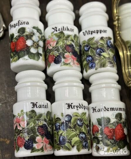 Набор винтажных баночек для специй