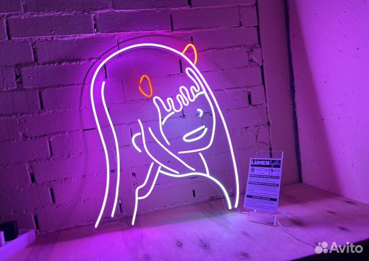 Рекламная вывеска неон