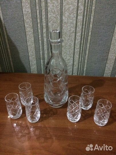 Графин хрустальный и 6 стопок СССР