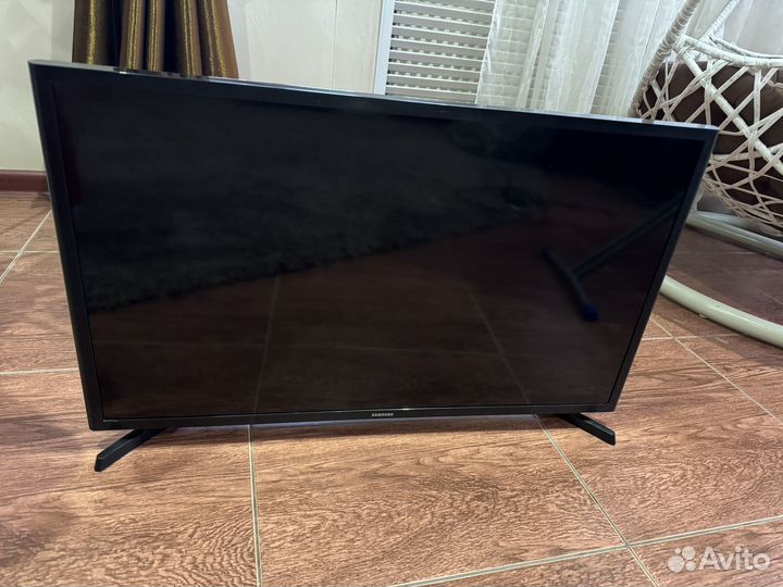 Телевизор SMART tv 32