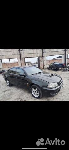 Toyota Avensis 1.8 МТ, 1998, 298 000 км