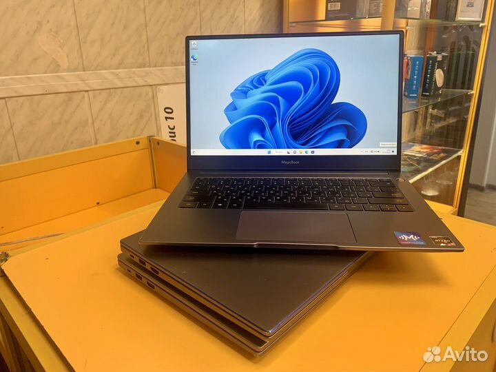 Ноутбук Honor magicbook