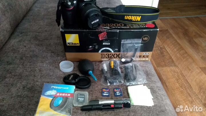 Зеркальный фотоаппарат Nikon D3200