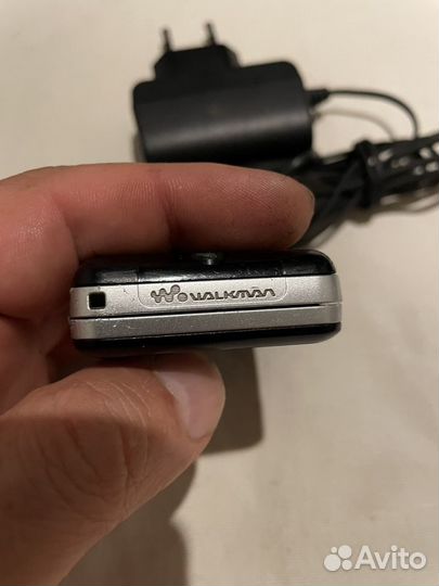 Sony Ericsson W205