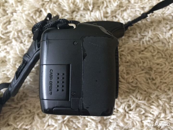 Фотоаппарат Canon EOS 1000D Body