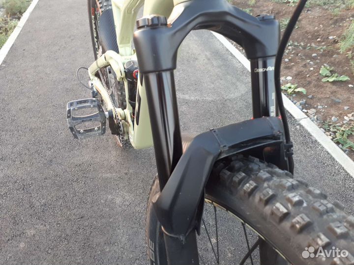 Велосипед gt sensor