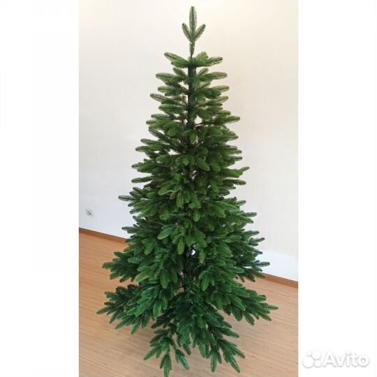 Ель искуственная