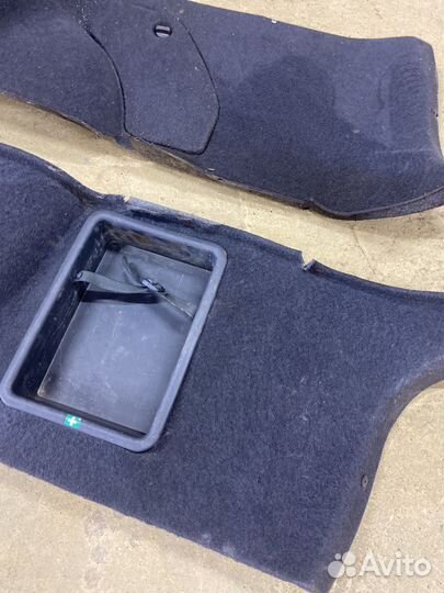 Обшивка багажника toyota carina E универсал